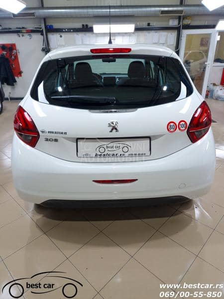 Peugeot 208 4 Sedista N1