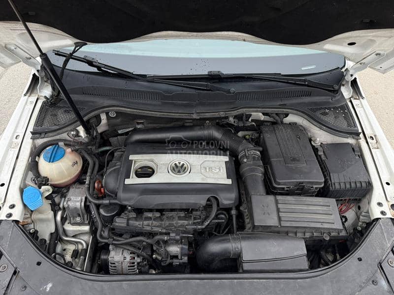 Volkswagen Passat CC 2.0 tsi DSG R line