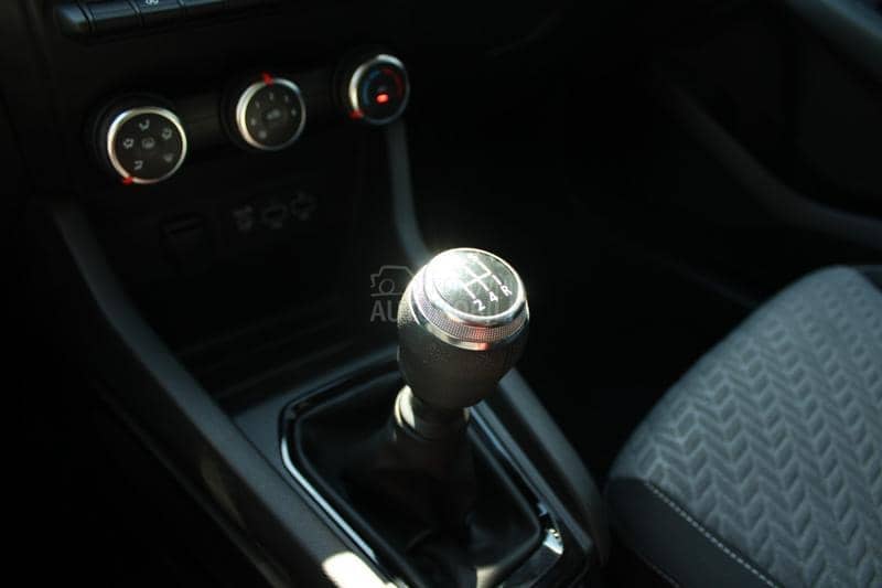 Renault Clio 1.0 sCe Limited