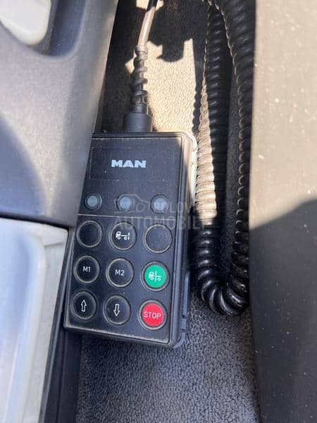 MAN 12 250 specijalac