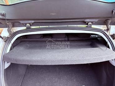 308T9 poluca tepih gepeka za Peugeot 3008 od 2000. do 2016. god.