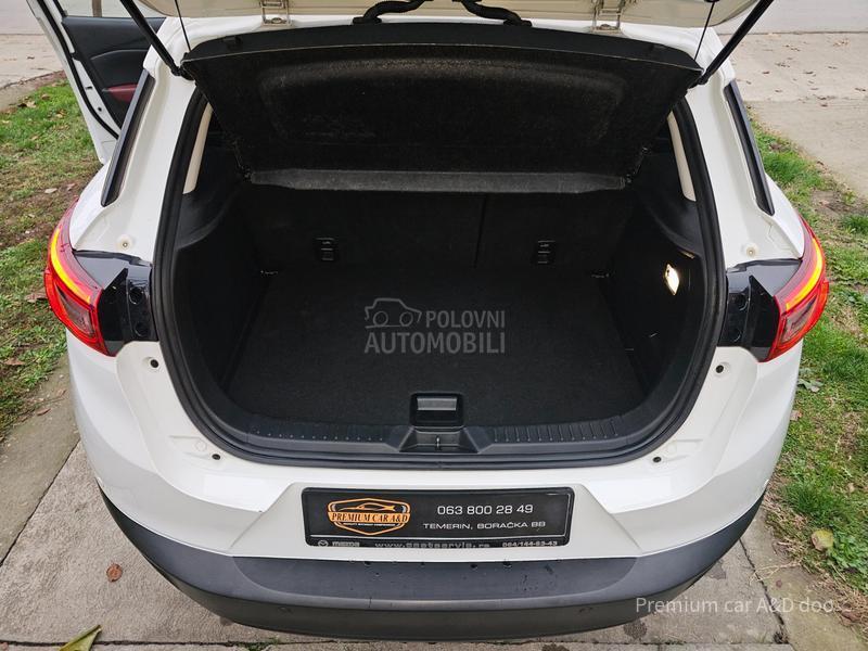 Mazda CX-3 2.0 AT REVOLUTION CH