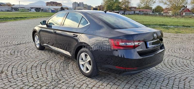Škoda Superb 2.0 TDI
