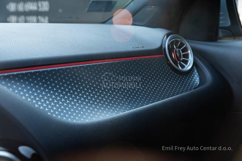 Mercedes Benz GLA 180 