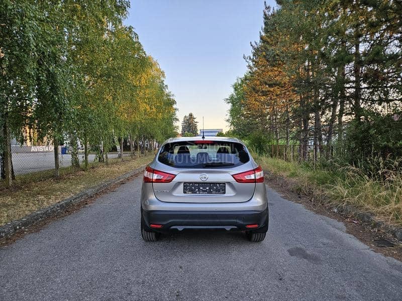 Nissan Qashqai 1.2 Dig-t