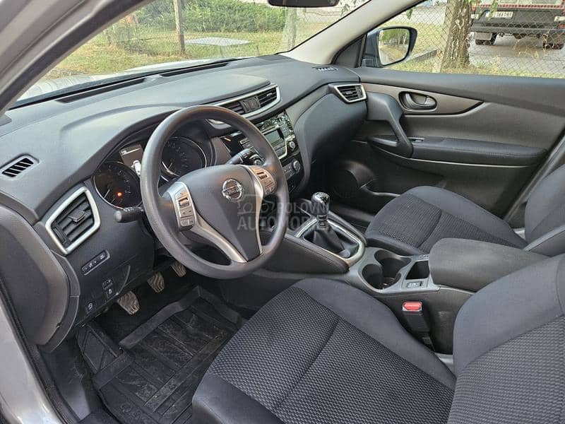 Nissan Qashqai 1.2 Dig-t