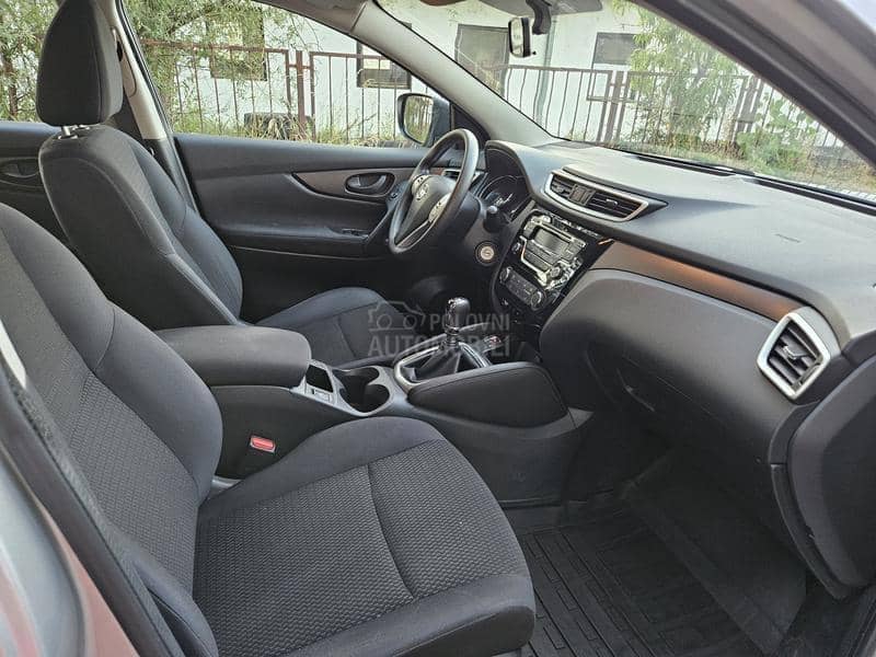 Nissan Qashqai 1.2 Dig-t