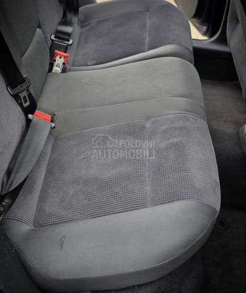 Volkswagen Polo 1.4b