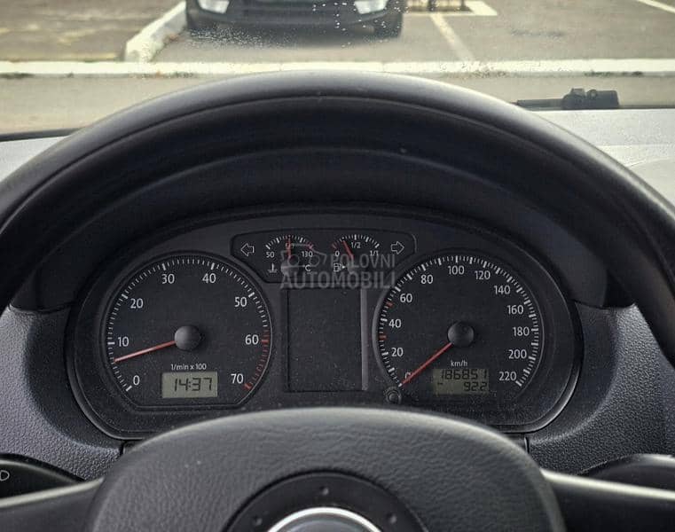 Volkswagen Polo 1.4b