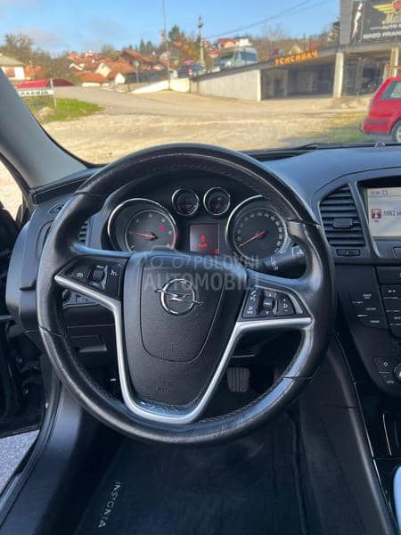Opel Insignia 2.0 CDTi