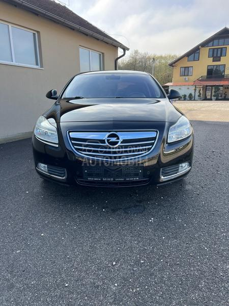 Opel Insignia 2.0 CDTi