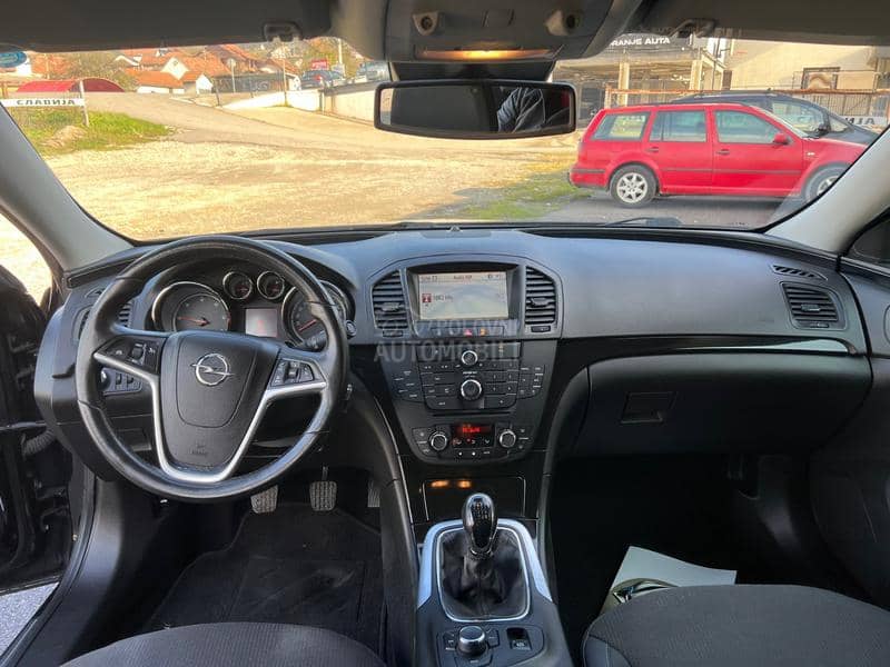 Opel Insignia 2.0 CDTi