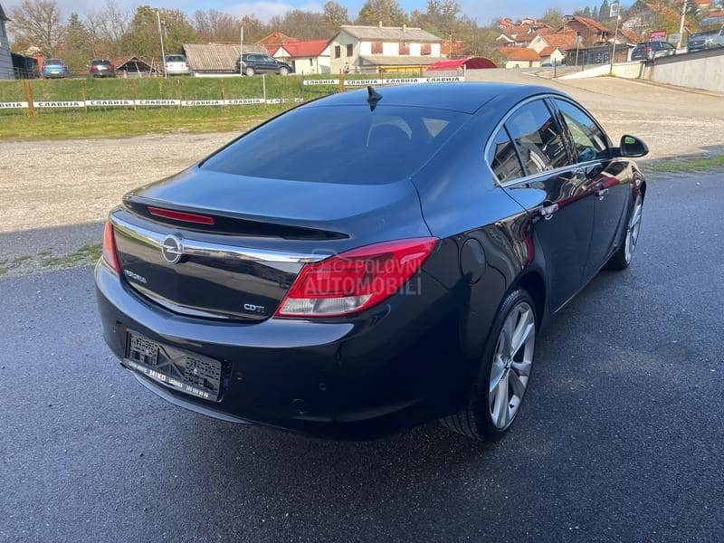 Opel Insignia 2.0 CDTi