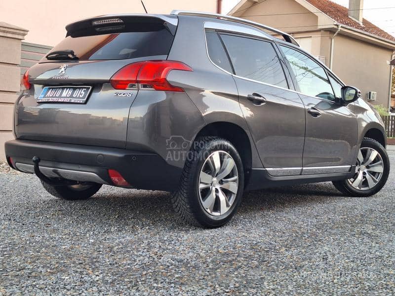 Peugeot 2008 1.6BlueHDI Executive