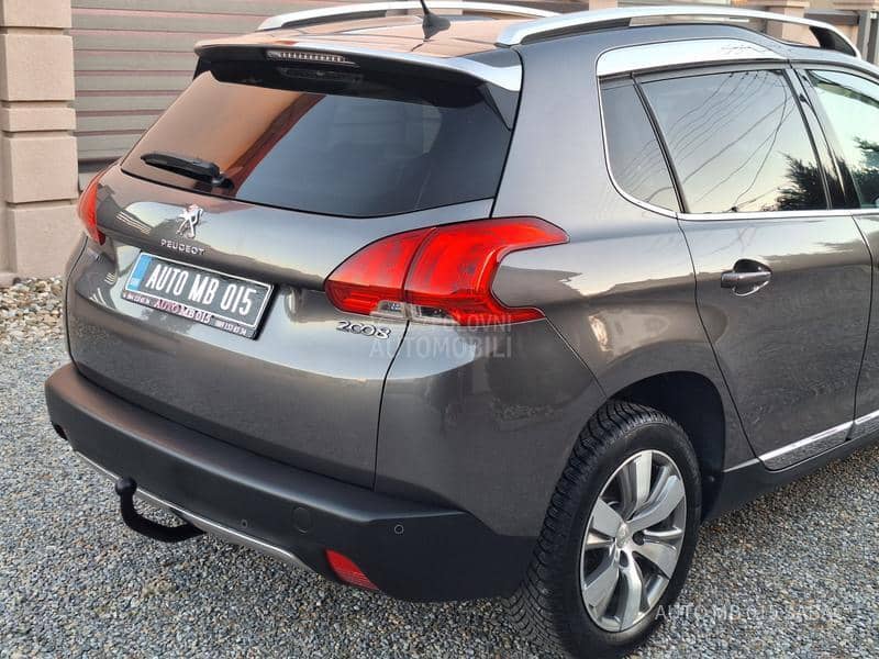 Peugeot 2008 1.6BlueHDI Executive