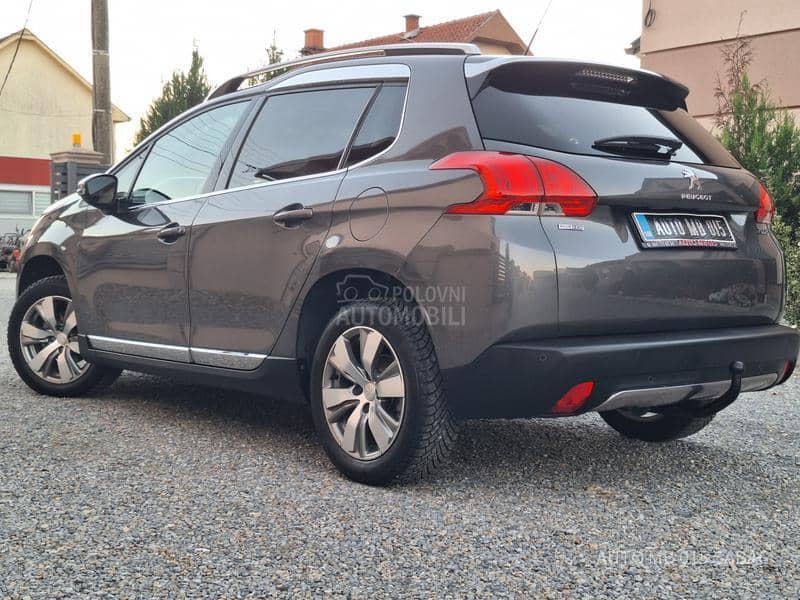 Peugeot 2008 1.6BlueHDI Executive