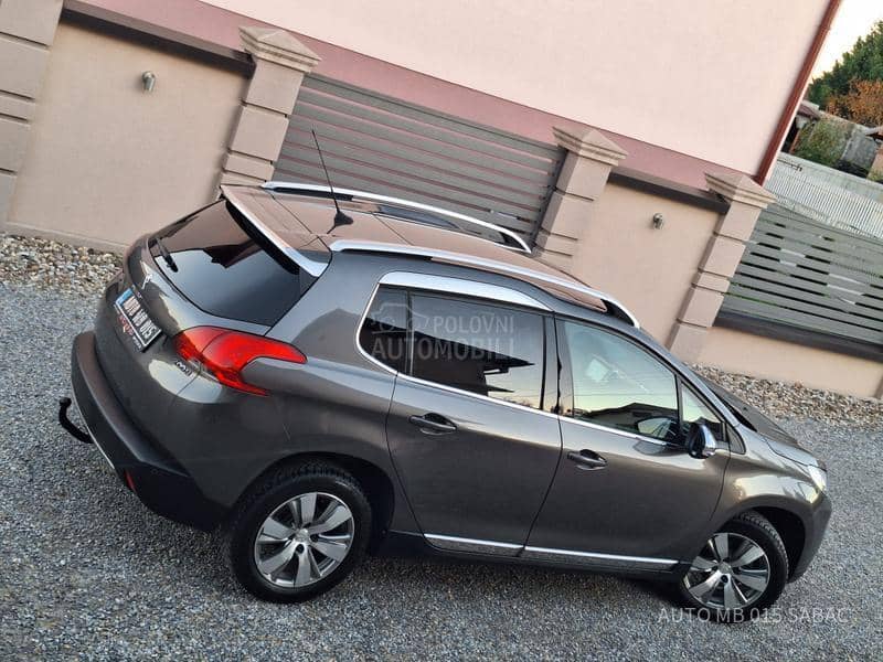 Peugeot 2008 1.6BlueHDI Executive