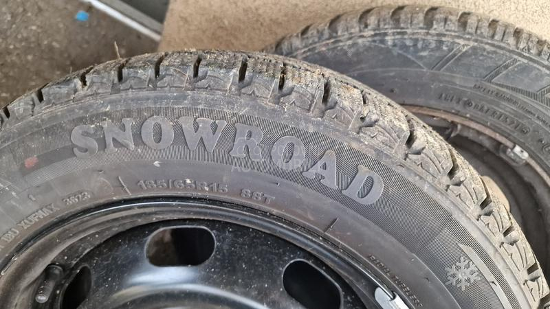 Tomket 185/65 R15 Zimska