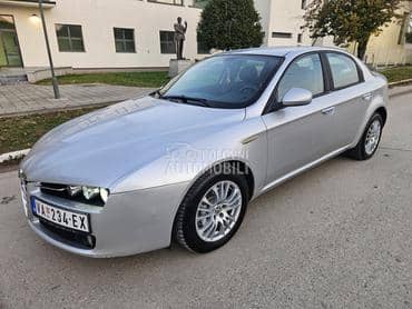 Alfa Romeo 159 1.9mjet//8v