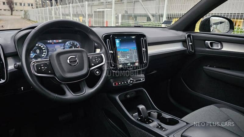 Volvo XC40 T3 163 hp
