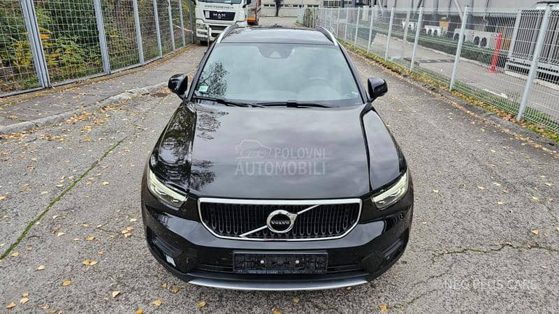 Volvo XC40 T3 163 hp