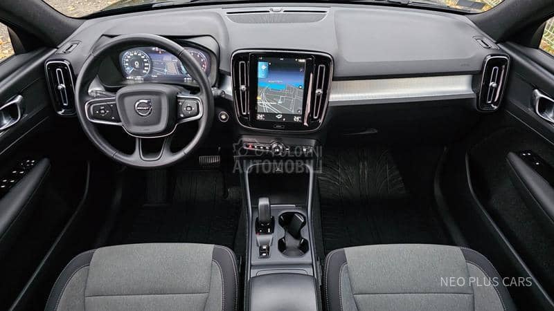Volvo XC40 T3 163 hp
