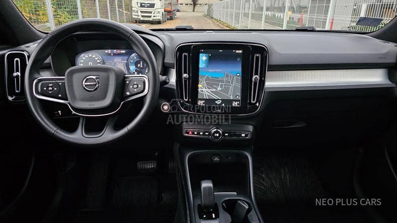 Volvo XC40 T3 163 hp
