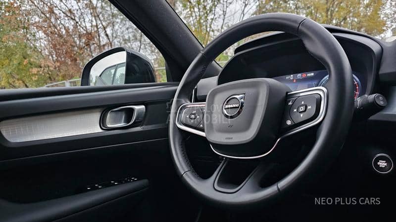 Volvo XC40 T3 163 hp