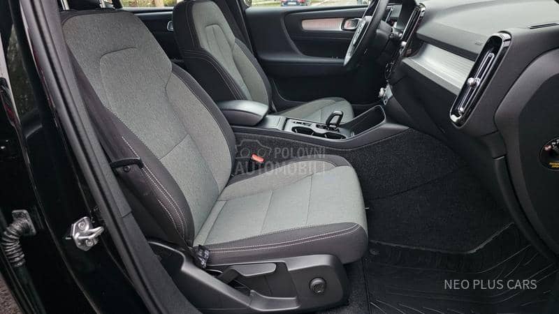 Volvo XC40 T3 163 hp