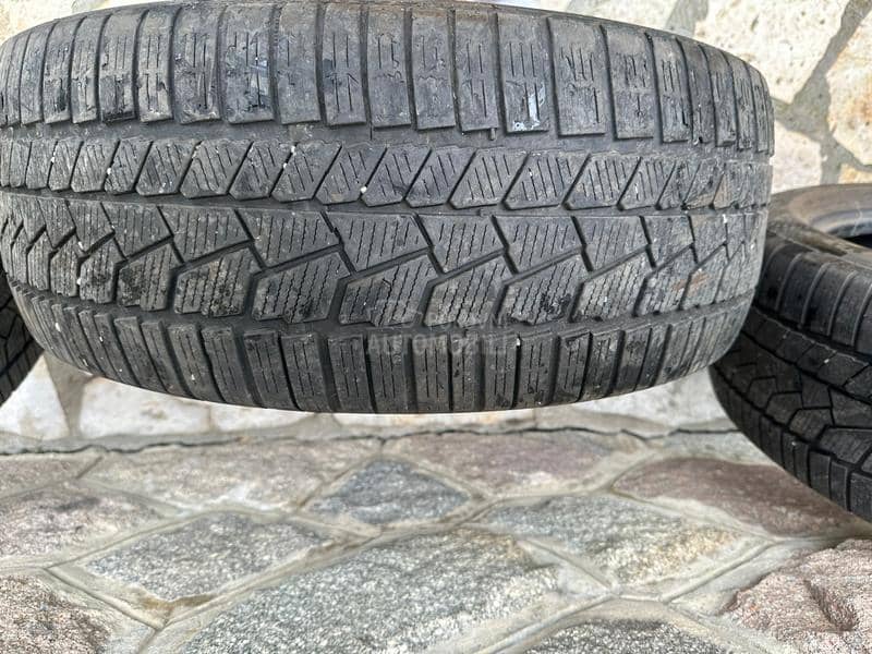 Continental 245/50 R19 Zimska