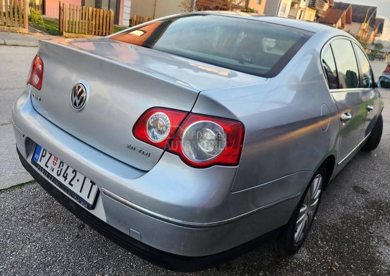 Volkswagen Passat B6 
