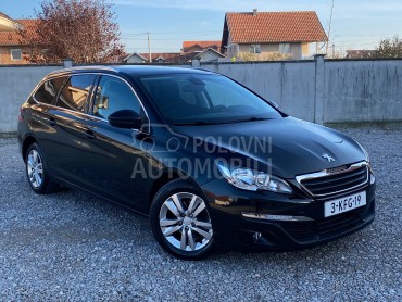 Peugeot 308 1.6hdi PANO/ KAM