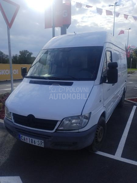 Mercedes Benz Sprinter 