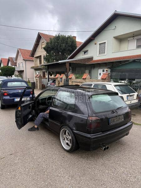 Volkswagen Golf 3 