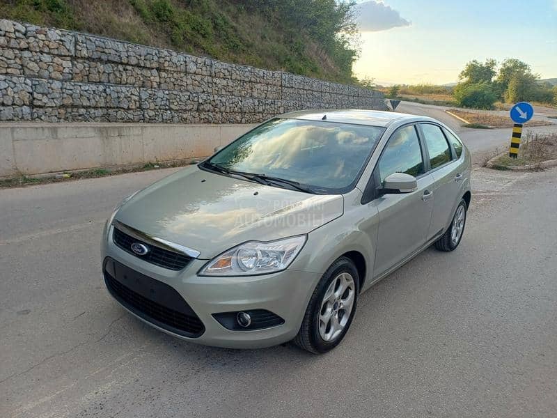 Ford Focus 1.6 TI-VCT TREND CH