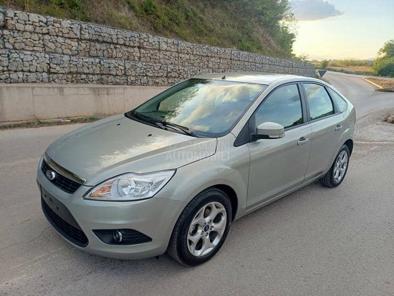 Ford Focus 1.6 TI-VCT TREND CH