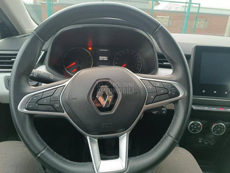 Renault Clio 1.0TCE LIMITED