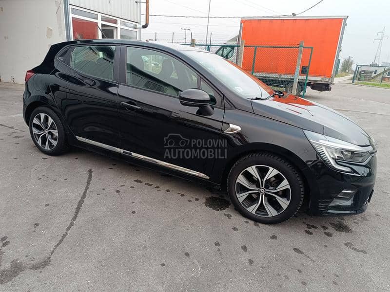 Renault Clio 1.0TCE LIMITED