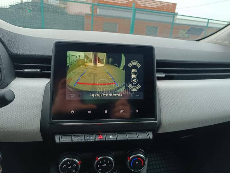 Renault Clio 1.0TCE LIMITED