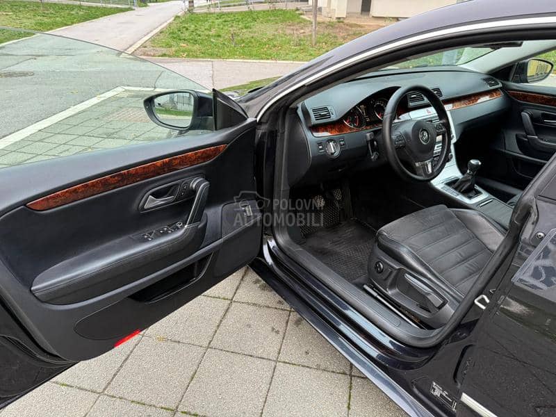 Volkswagen Passat CC 2.0TDI Highline