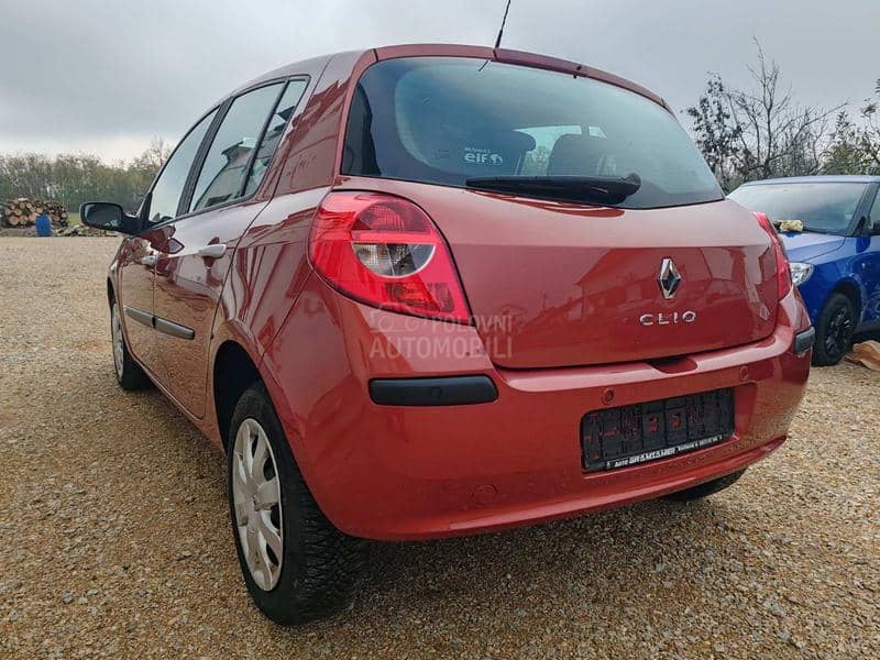 Renault Clio 