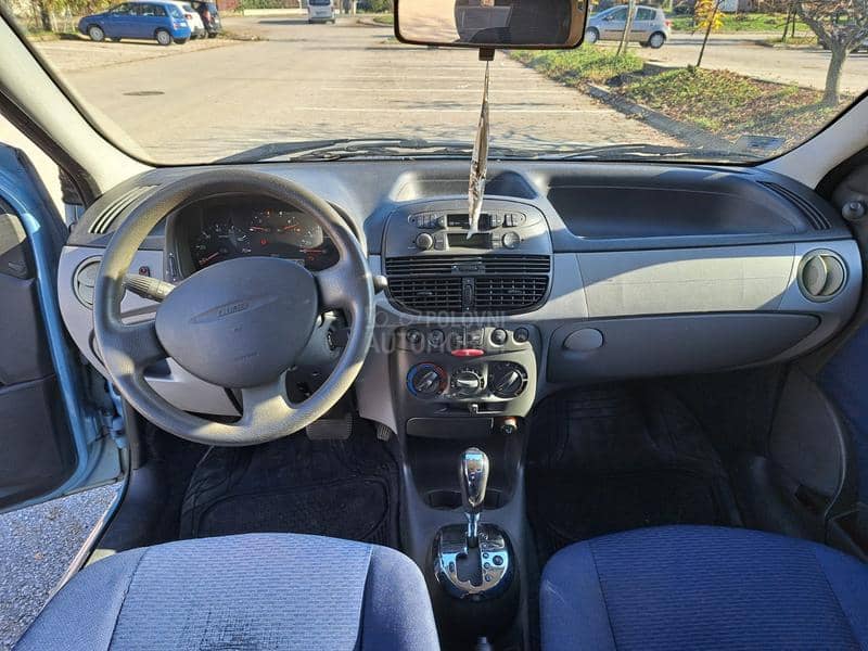 Fiat Punto 1.2  16v