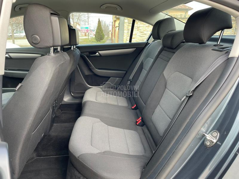 Volkswagen Passat B7 2.0  TDI DSG