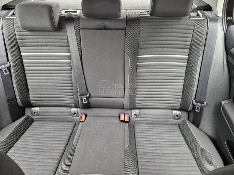 Volkswagen Golf 7 1.2TSI/NOV /