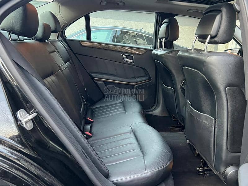 Mercedes Benz E 220 