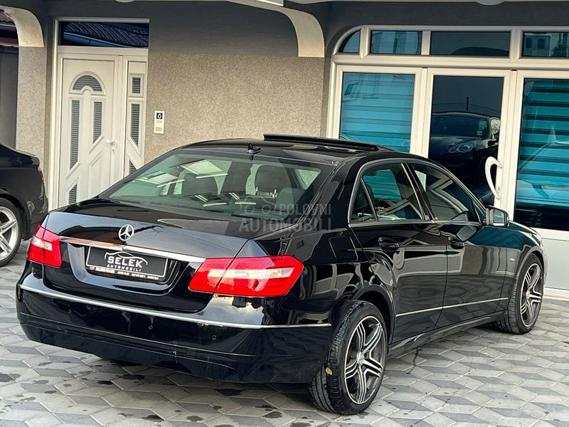 Mercedes Benz E 220 