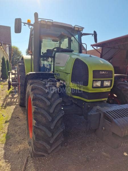 Claas ares 826