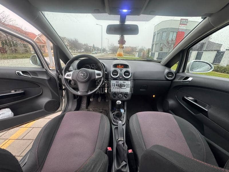 Opel Corsa D 