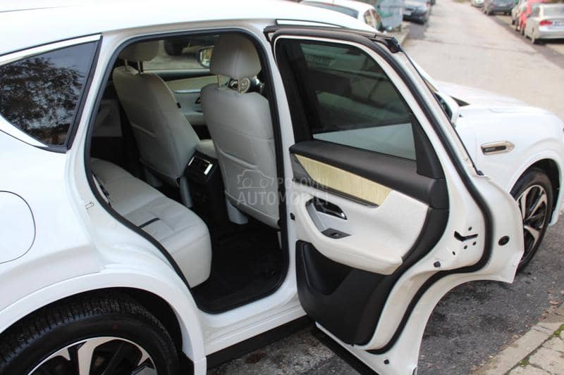 Mazda CX-60 TAKUMI 2.5 PHEV eSky