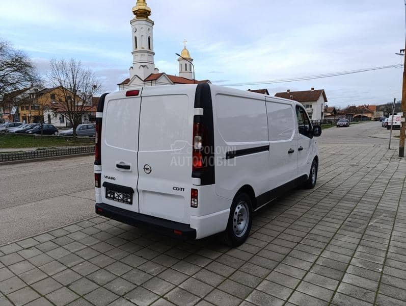 Opel Vivaro 